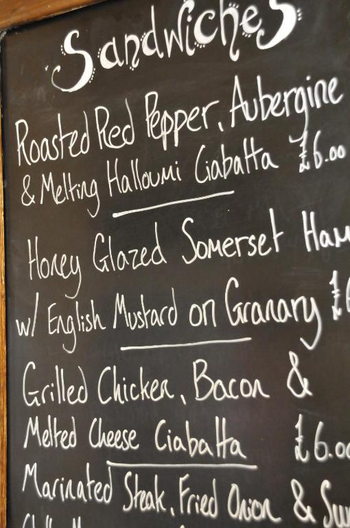 Babcary The Red Lion Inn מראה חיצוני תמונה